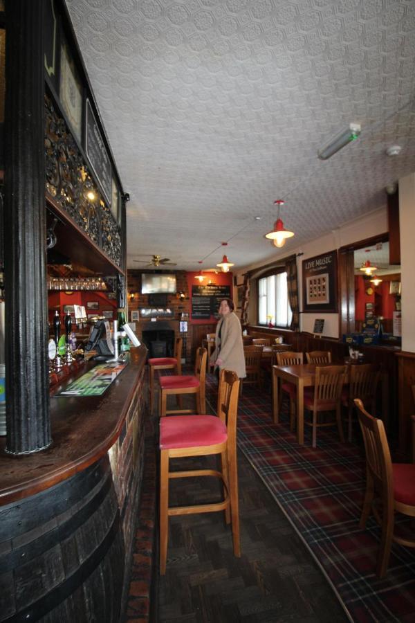 The Clothiers Arms Hotell Stroud  Exteriör bild