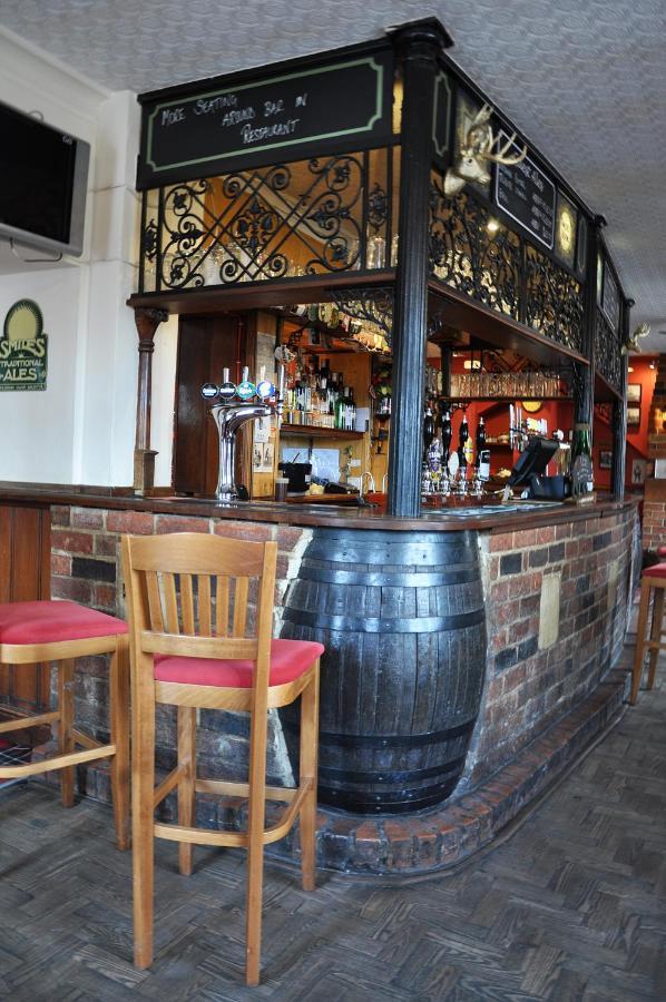 The Clothiers Arms Hotell Stroud  Exteriör bild