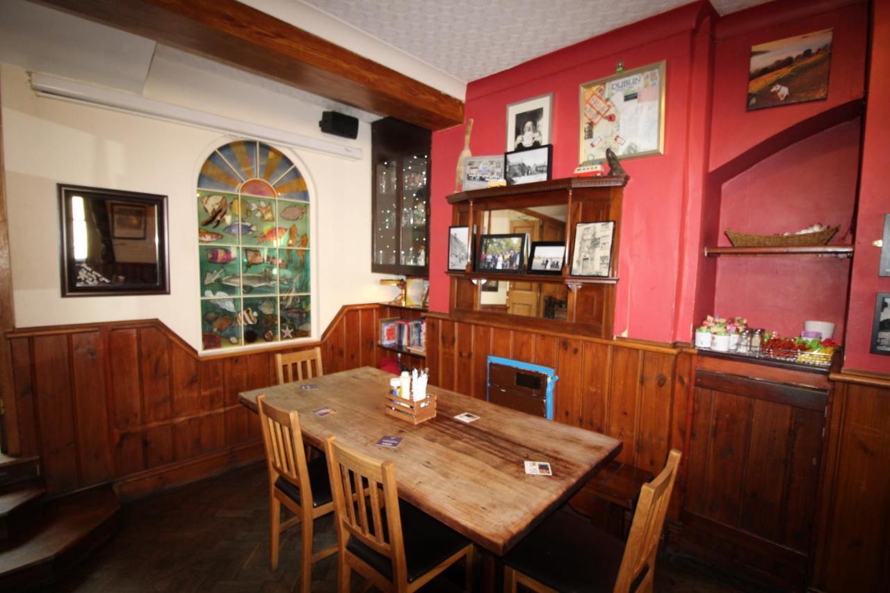 The Clothiers Arms Hotell Stroud  Exteriör bild