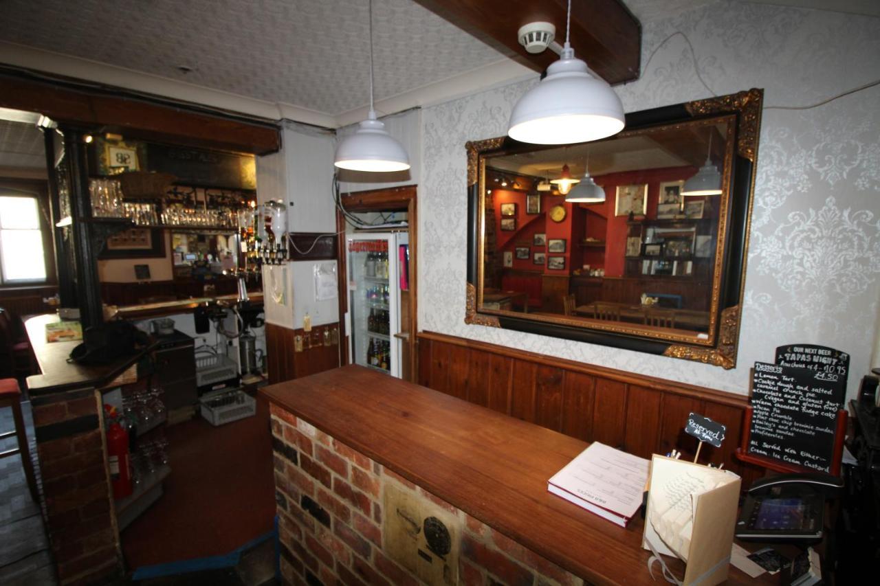 The Clothiers Arms Hotell Stroud  Exteriör bild