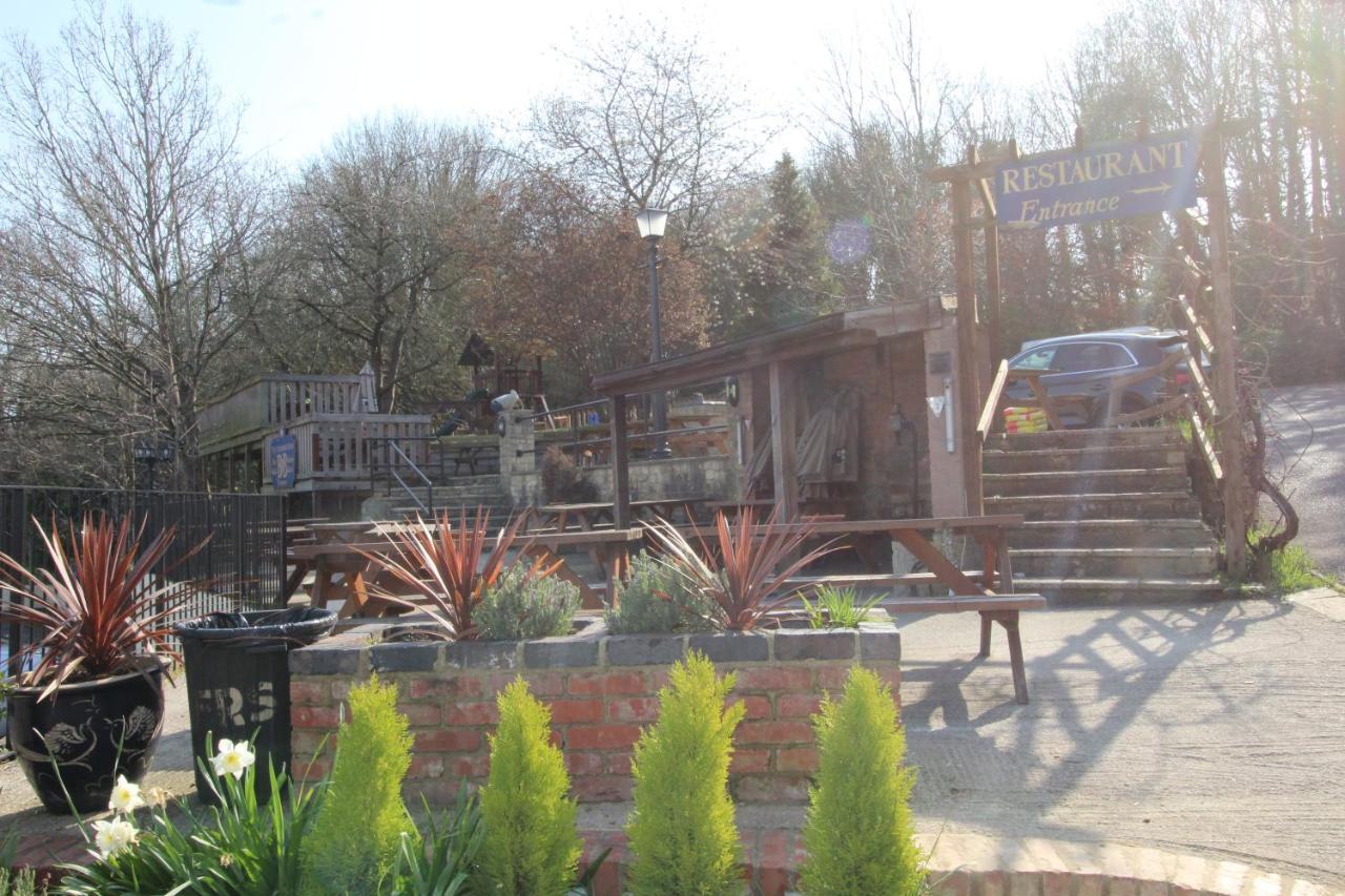 The Clothiers Arms Hotell Stroud  Exteriör bild